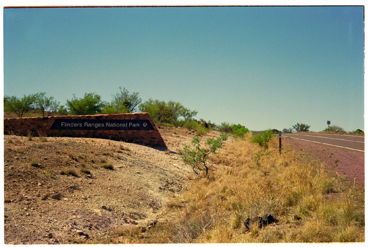 フリンダースレンジス国立公園入口&nbsp;/&nbsp;Flinders&nbsp;Ranges&nbsp;National&nbsp;park&nbsp;Entrance